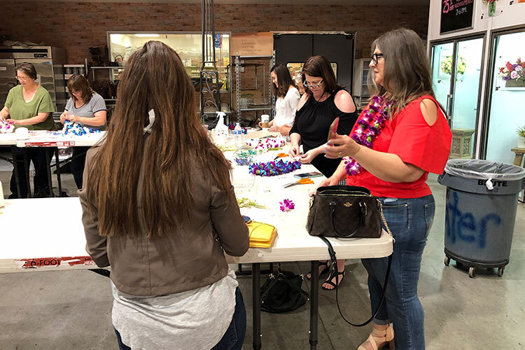 Lei Making Design Class