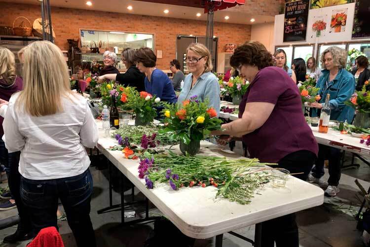 Wine & Design Floral Basics Class